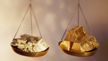 Em busca do ouro barato Rússia despeja metade de seus títulos do Tesouro dos EUA, quase US$ 50 bilhões!